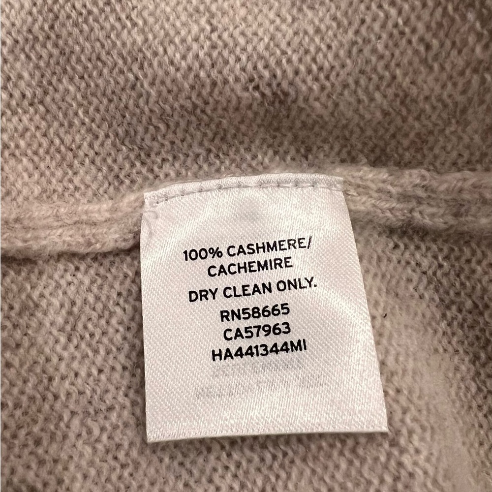 Halogen VNeck Cashmere Sweater | M | Oatmeal - Picture 9 of 10